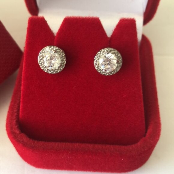 Studs Earrings W Cubic Zirconia Stone Silver Color New in Box - Picture 8 of 11